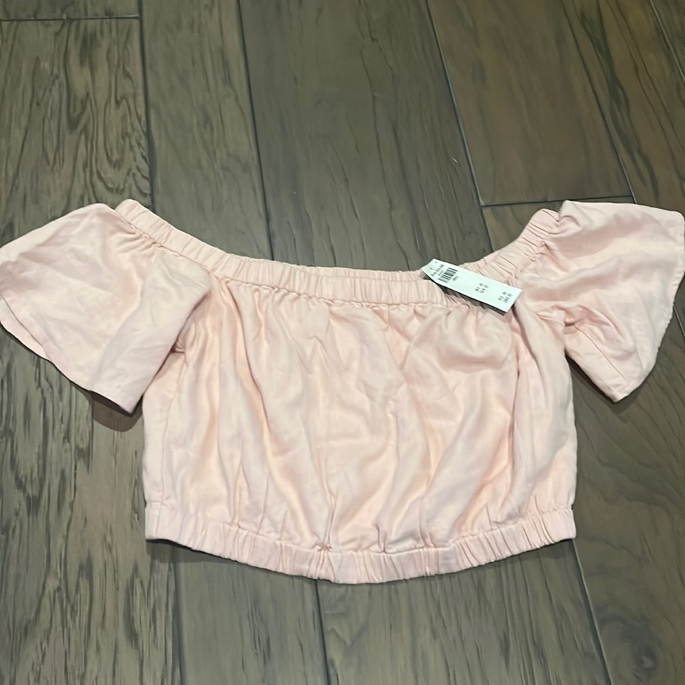 Abercrombie Top (AS) new with tags